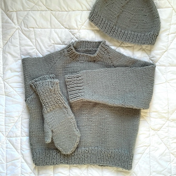 Handmade Sweater Set - Picture 2 of 4